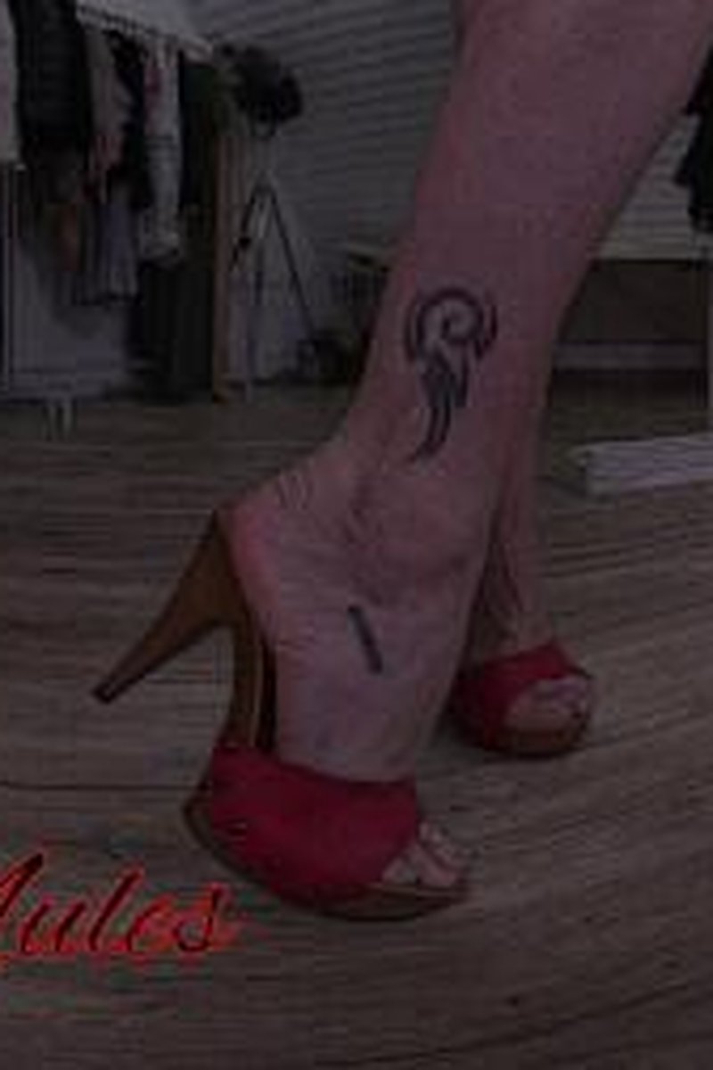 Red Mules - Screenshot 1 of 4 - 3D Available