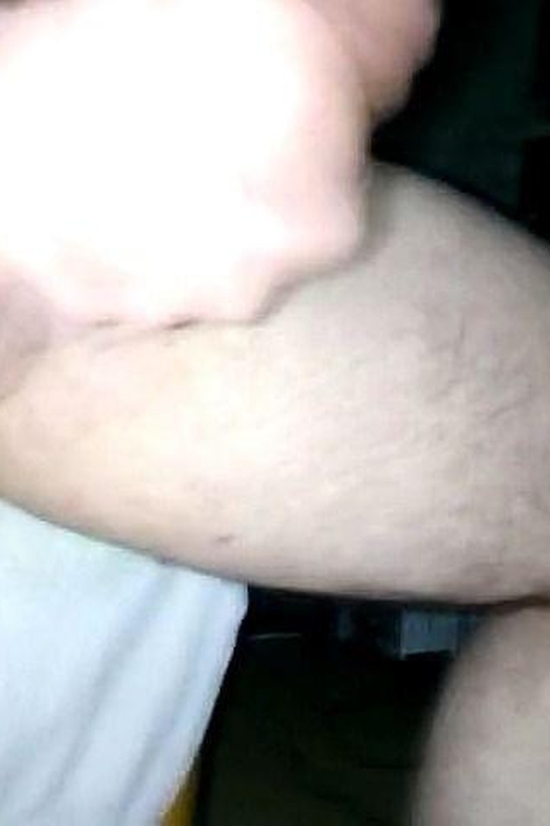 Close Up Ejaculation - Screenshot 1 of 4 - Cum Play