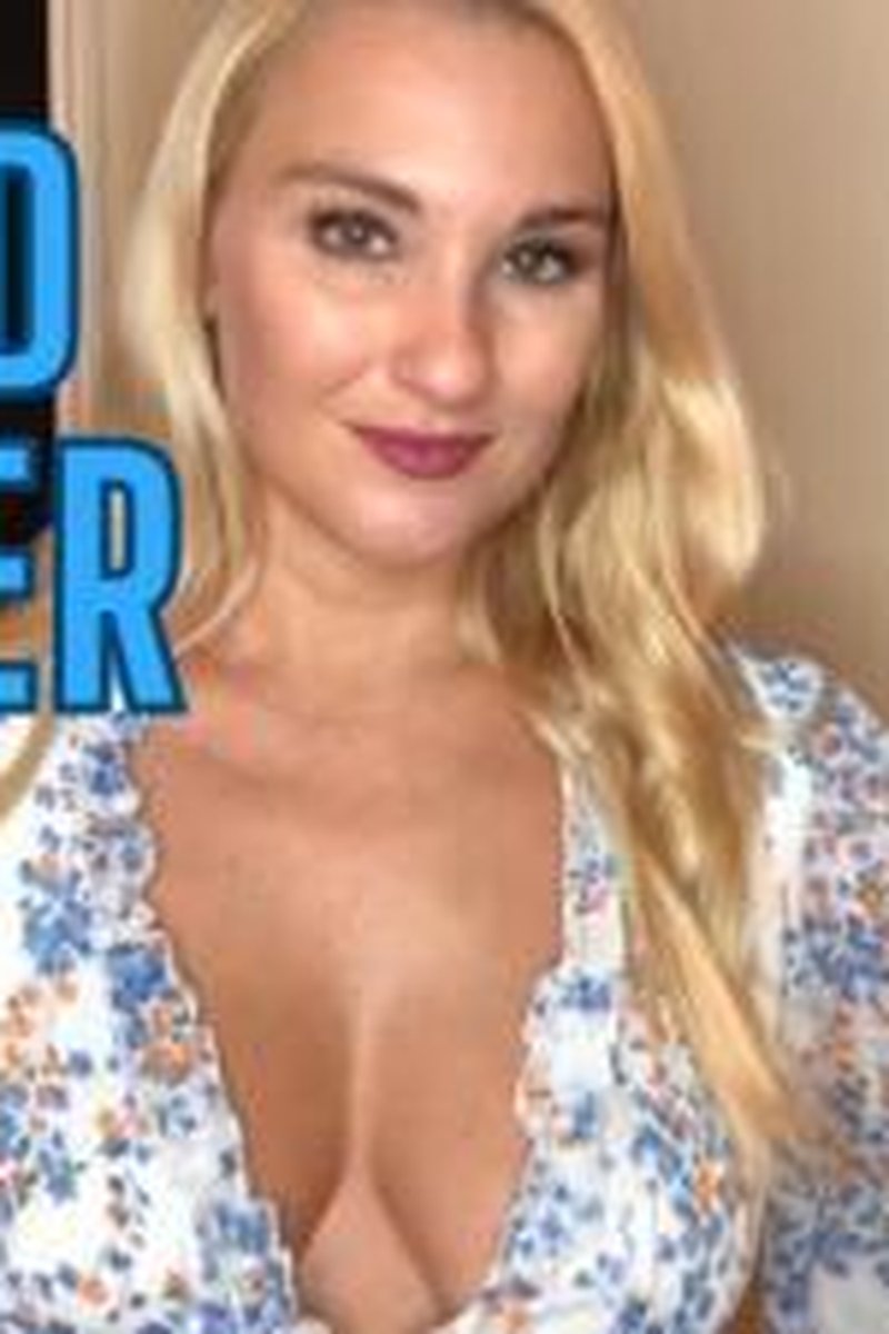 Locked Forever - Screenshot 1 of 4 - Blonde Hair (Female)