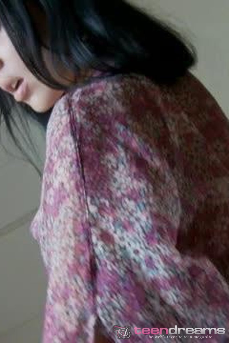 Kasia - Screenshot 1 of 4 - Teen (18-22)