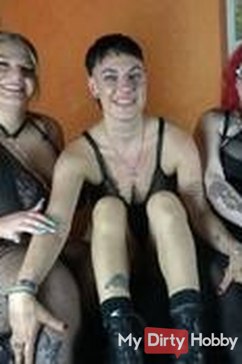 The Groaning Concert for Four?? - Screenshot 1 of 4 - Lady Josefine