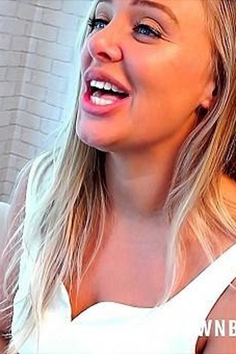 Beth Bennett - Screenshot 1 of 4 - Downblouse