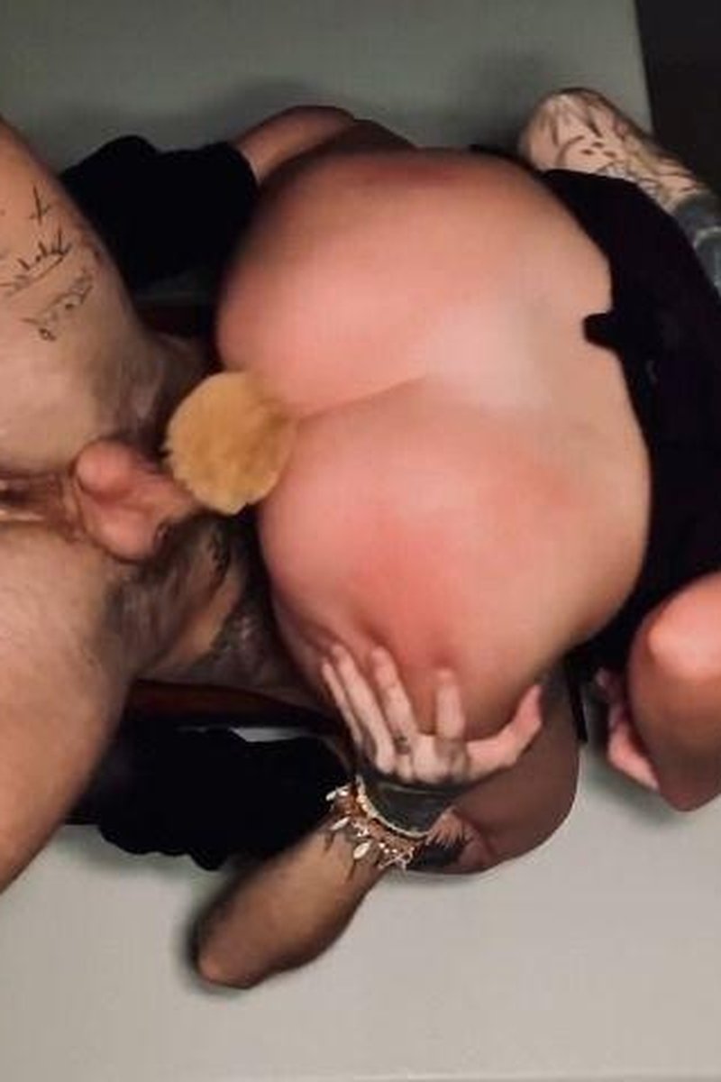 Yes Chief - Screenshot 1 of 4 - Anal