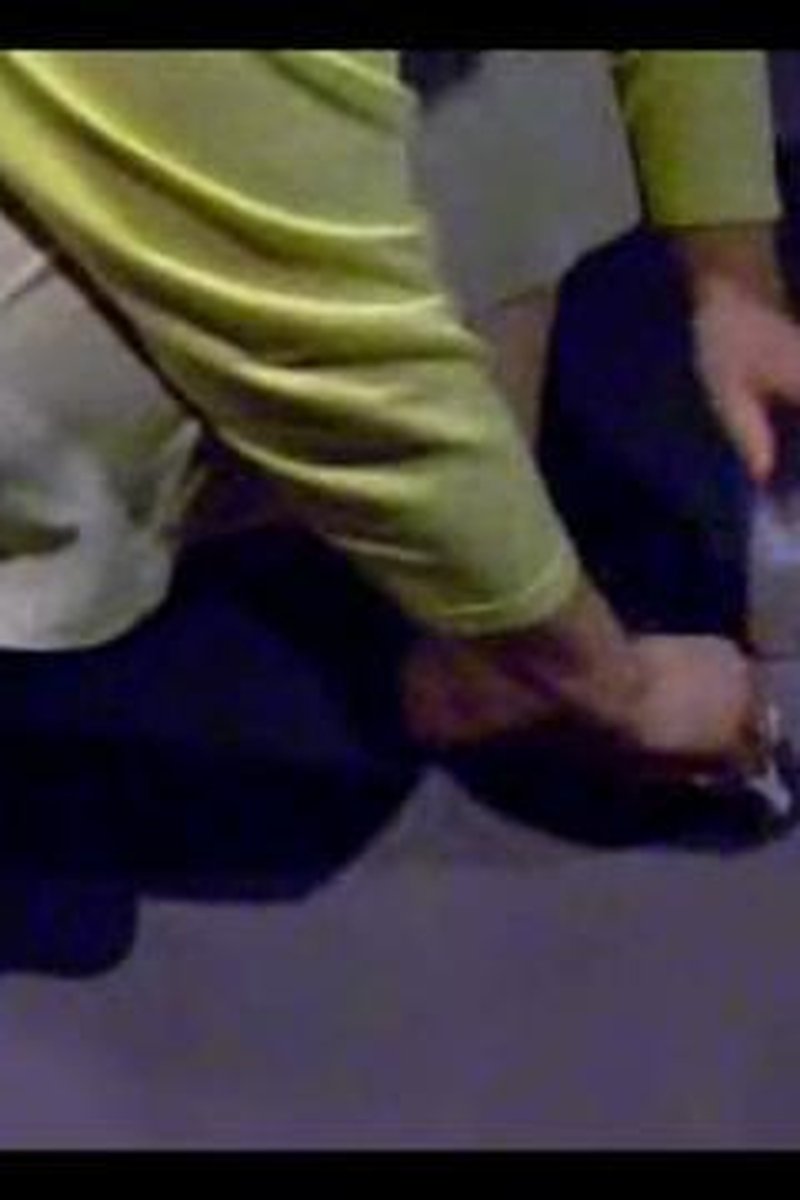Nice Red Toenails! - Screenshot 1 of 4 - Fetish