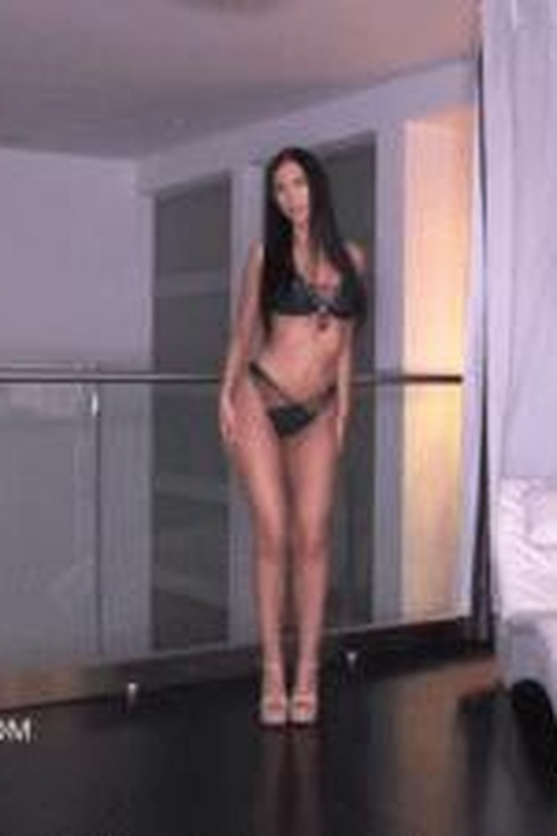 All About Ashley - Screenshot 1 of 4 - Addiction Fetish