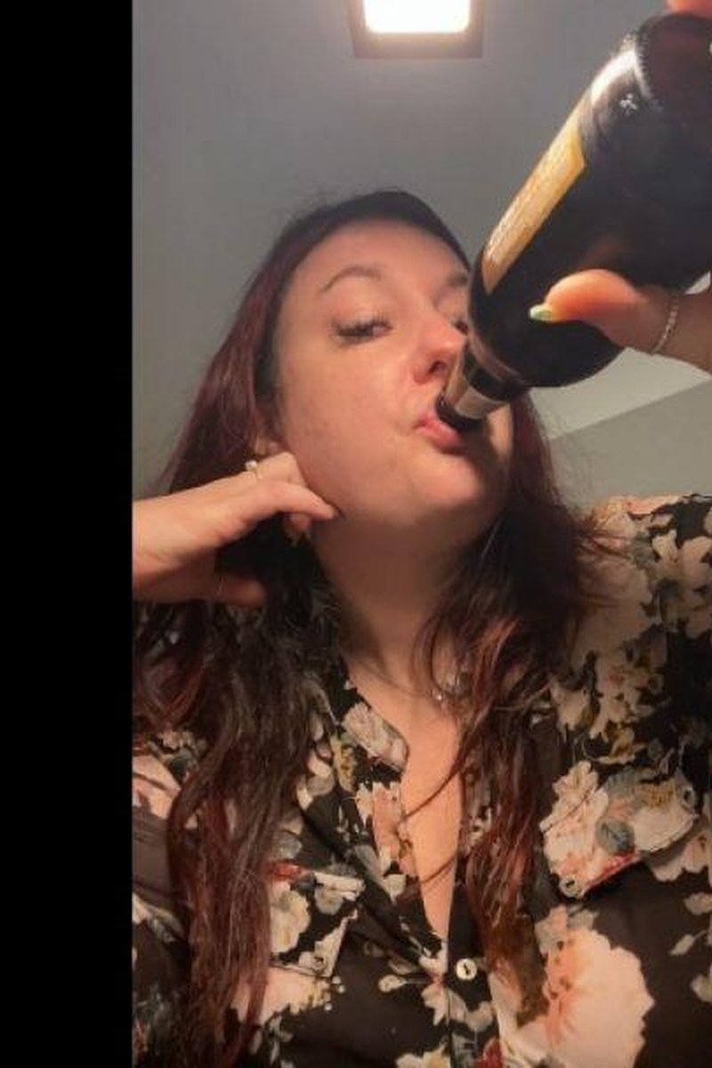BBW Chugs Root **** While Burping - Screenshot 1 of 4 - BBW