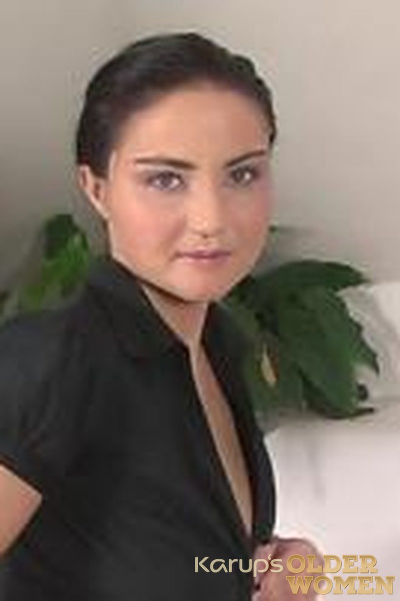 Nicol - Screenshot 1 of 4 - Nicol Black