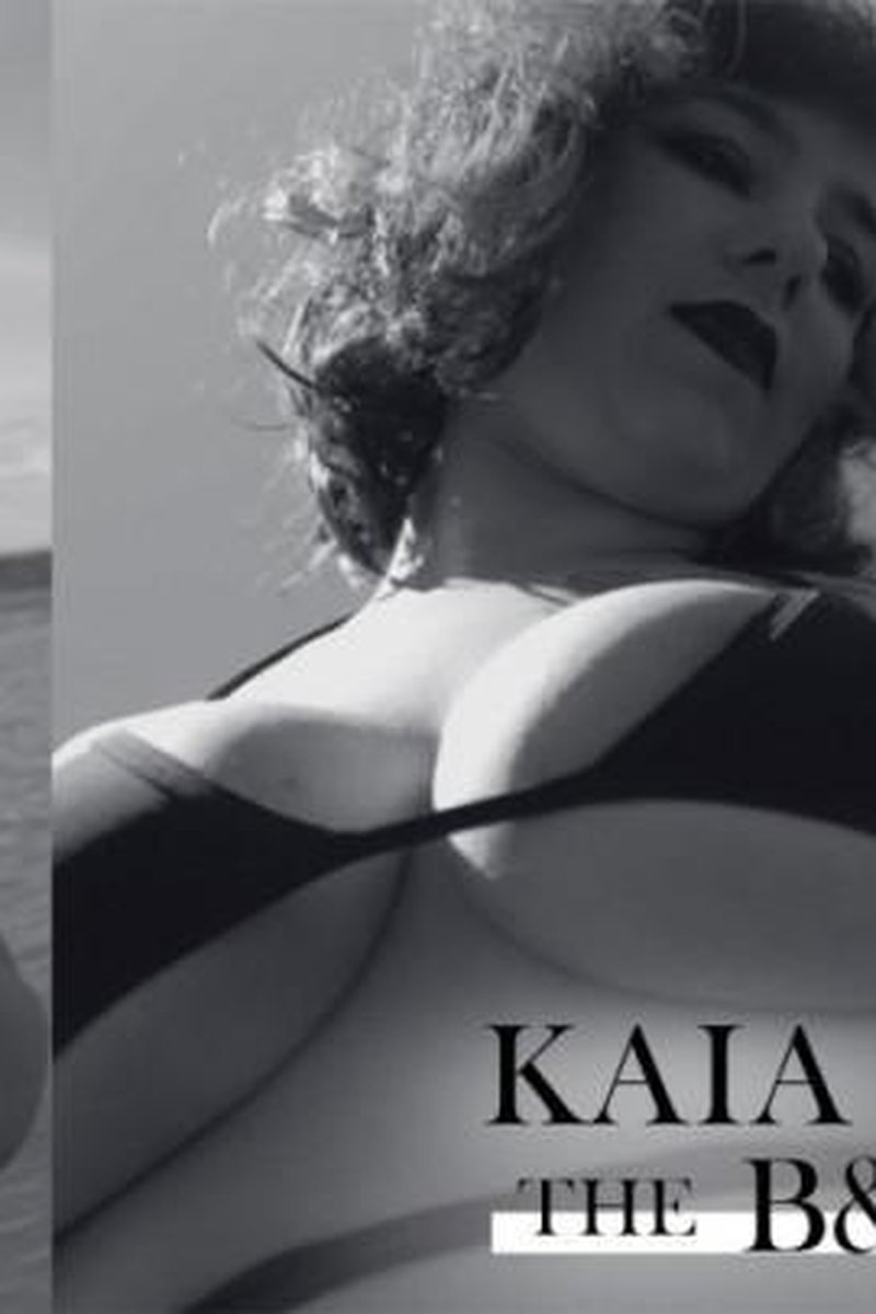 Kaia B&W Series - Screenshot 1 of 4 - Big Tits