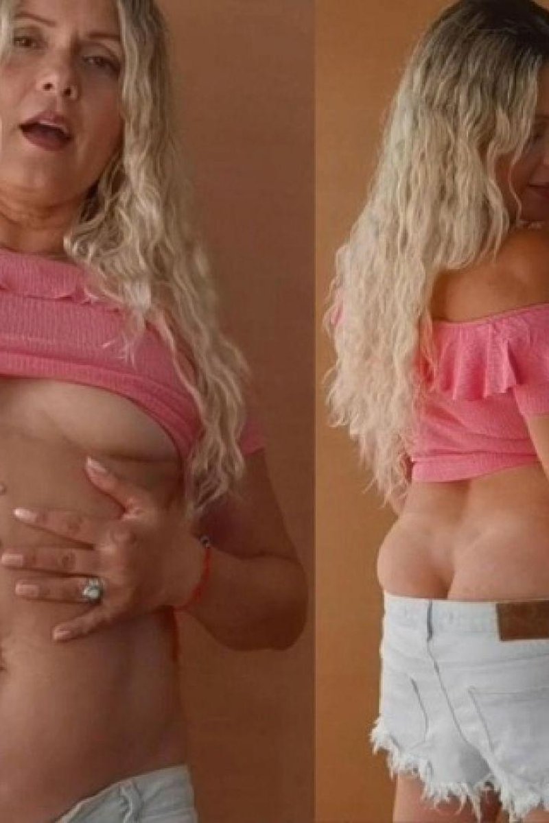 M.E. Belly Button And Buttcrack - Screenshot 1 of 4 - Anna Jones