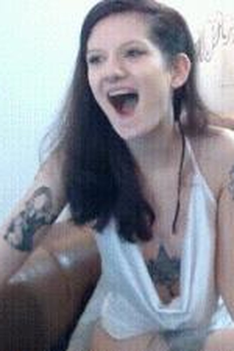 Controlled Live 31 - Screenshot 1 of 4 - Beautiful Agony