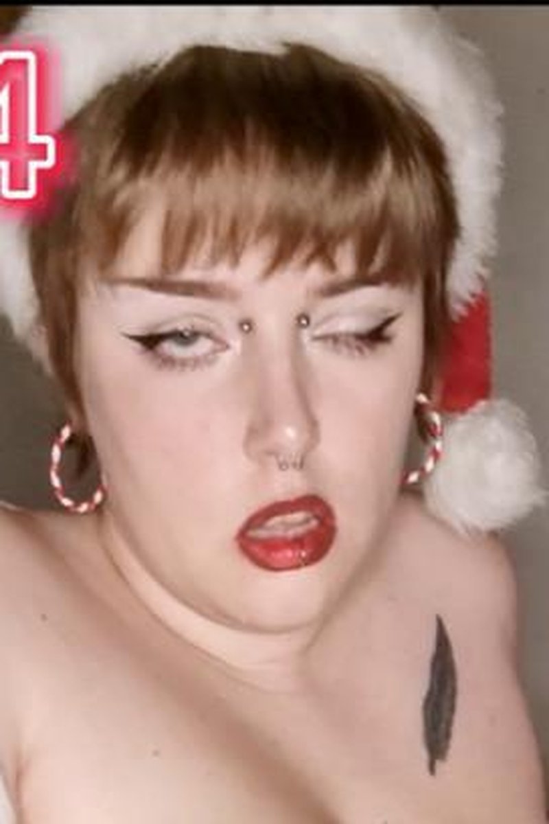 BBW Orgasm Face Cam - Screenshot 1 of 4 - BBW