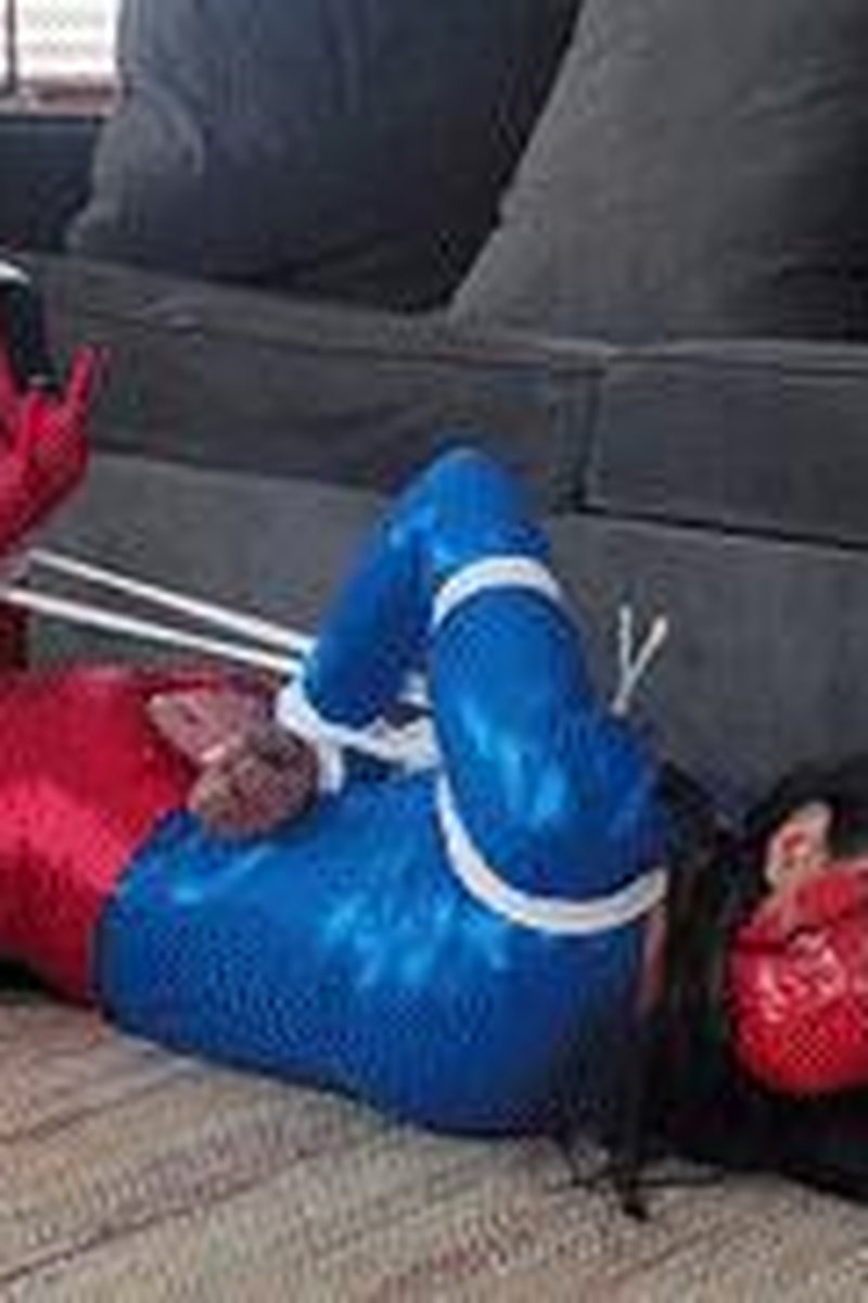 1108 - Calisa Bliss - Ultragirl's Bad Vibrations - Screenshot 1 of 4 - Bondage