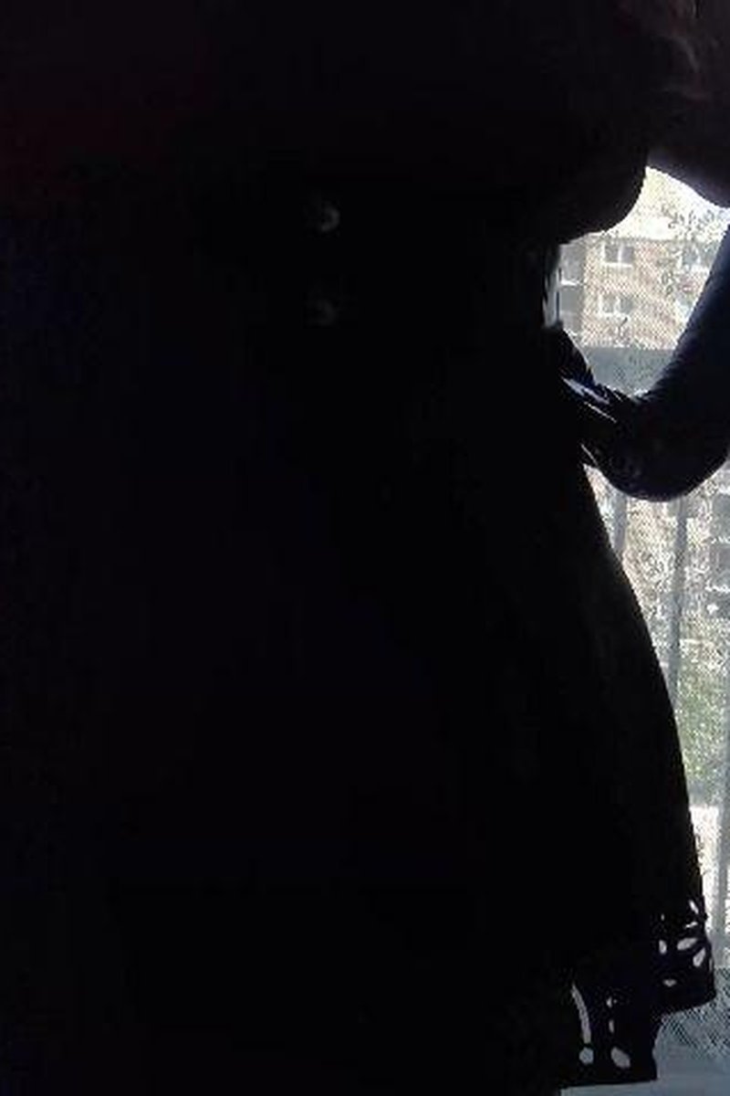 Seductive Silhouette - Screenshot 1 of 4 - BBW