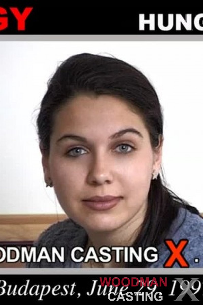 Peggy Casting - Screenshot 1 of 4 - Blowjob