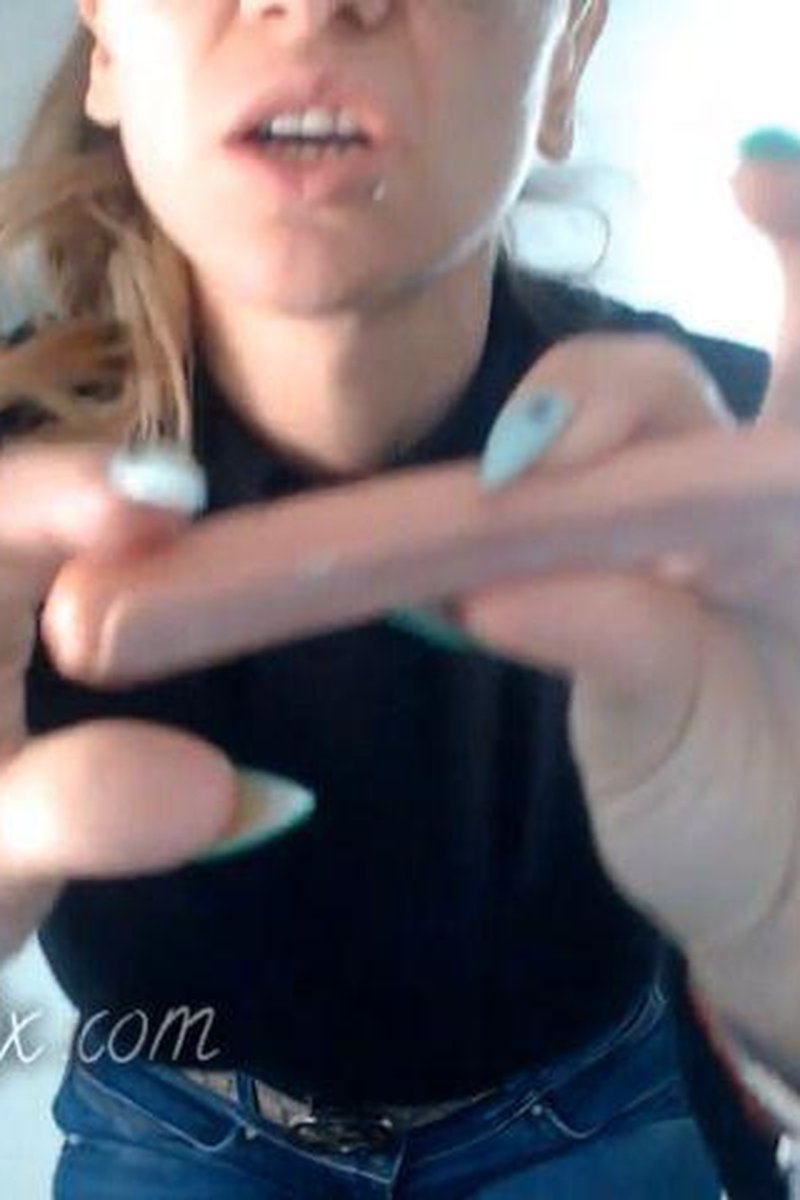 TP-manyvidsspanishfindomsonia-pathetic-mini-cook-spanish-audio