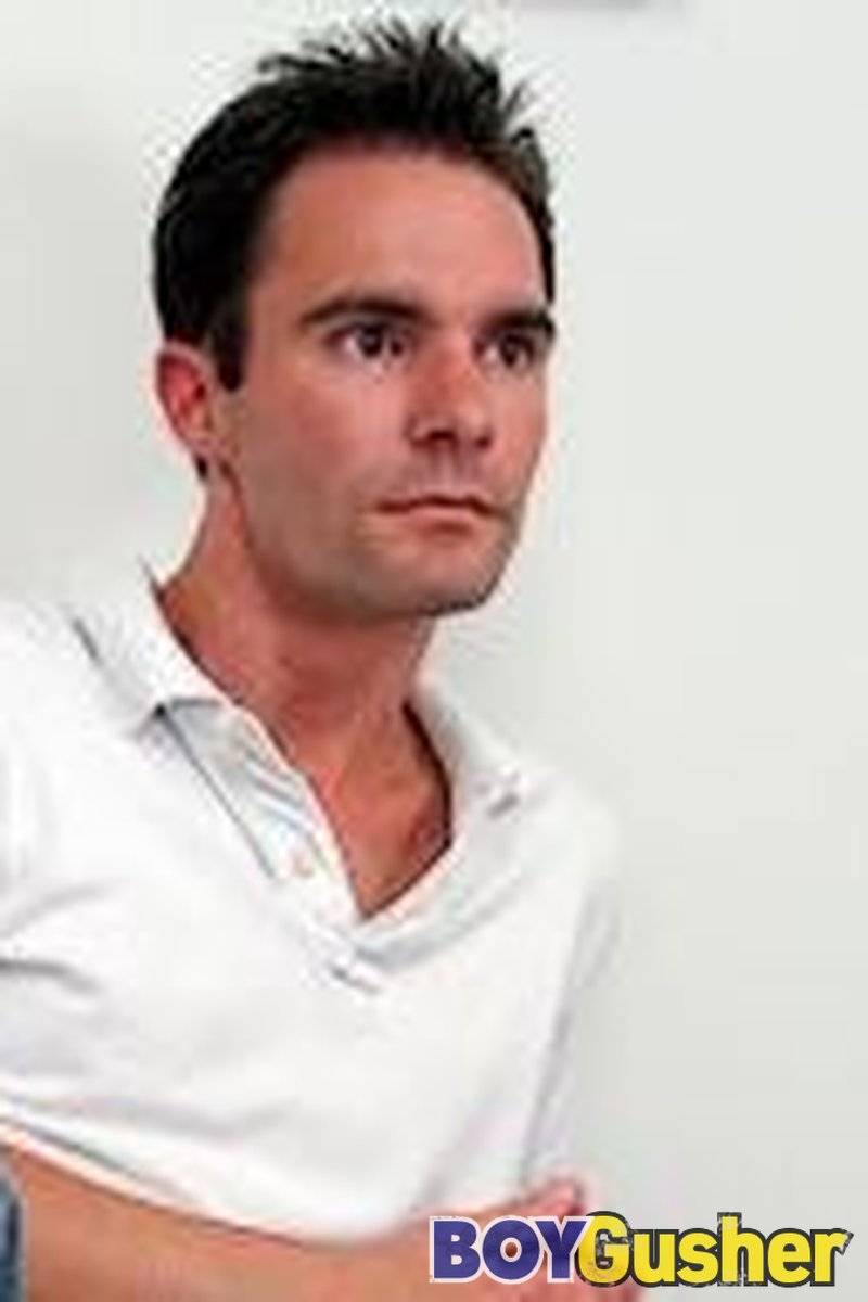 Cameron - Screenshot 1 of 4 - Gay