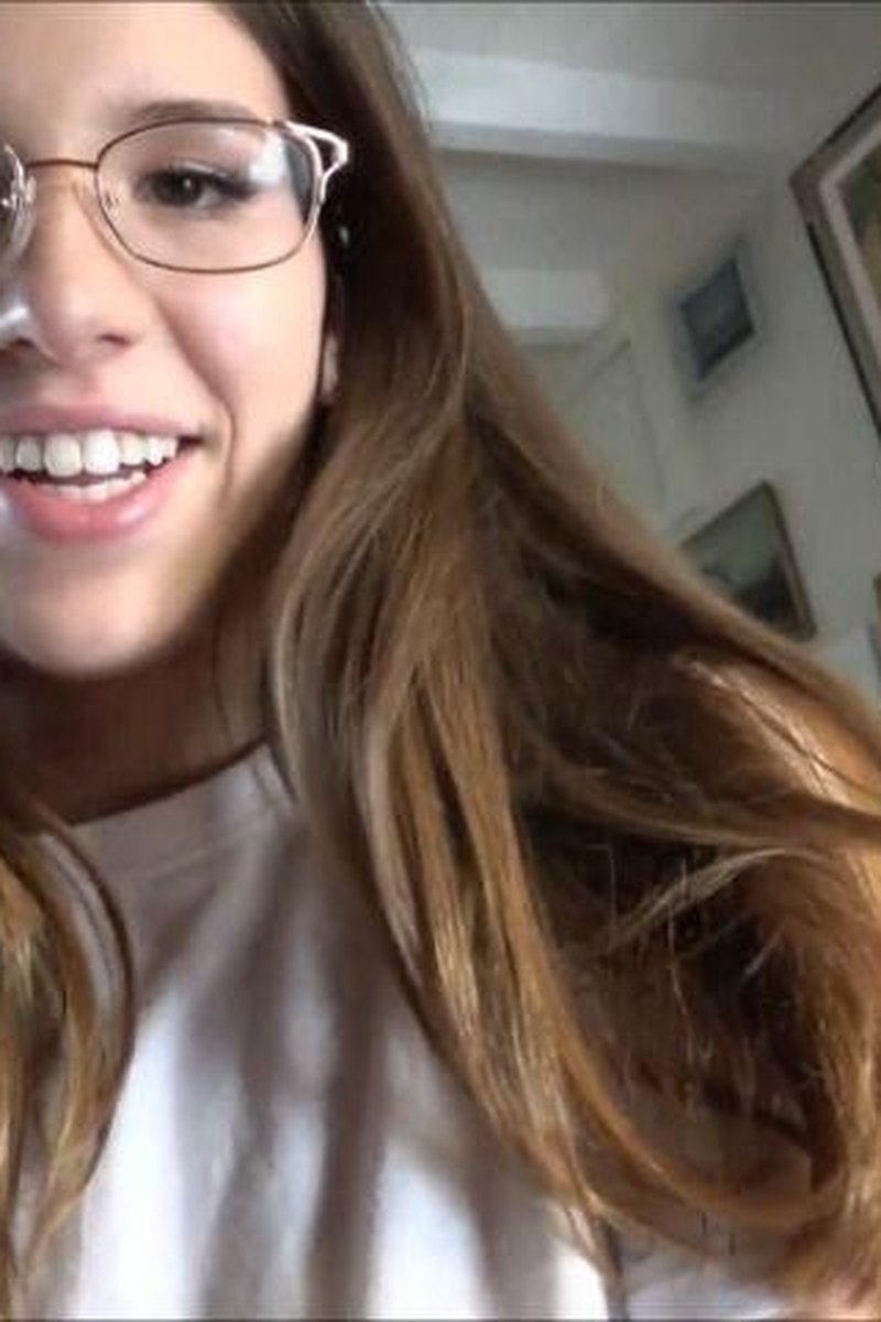 Cuddle Time - Screenshot 1 of 4 - Anal