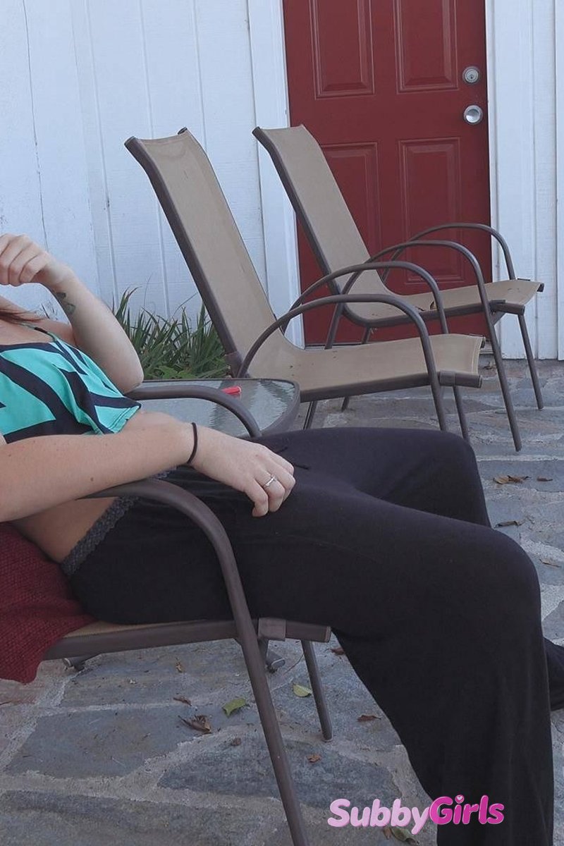 #232 - Screenshot 1 of 4 - Edyn Blair