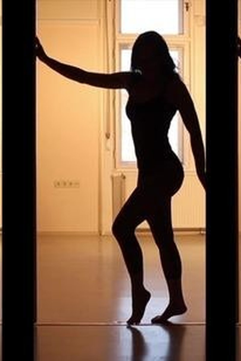 Private Dancer - Screenshot 1 of 4 - Monica Sweet