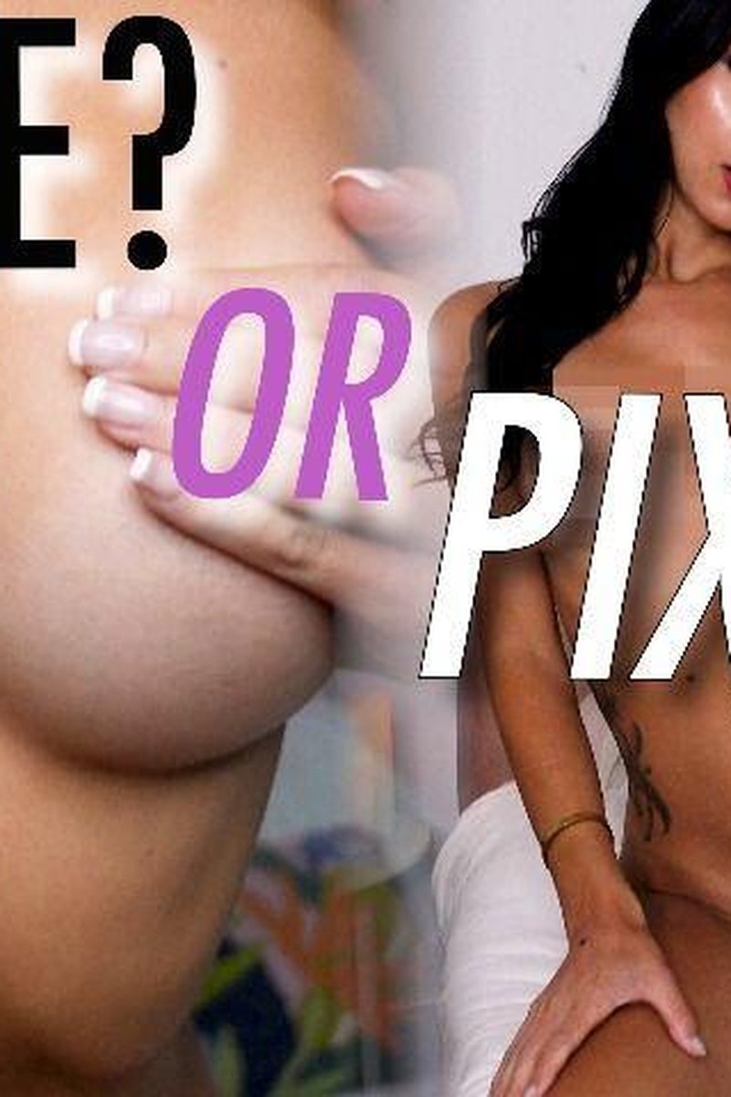 Nude? Or Pixels - Screenshot 1 of 4 - Femdom