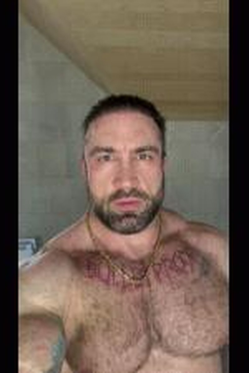 "F@G" - Screenshot 1 of 4 - Alpha Male