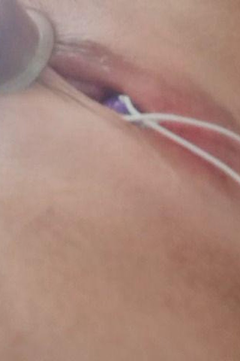 Orgasm With Vacuum - Screenshot 1 of 4 - Masturbation