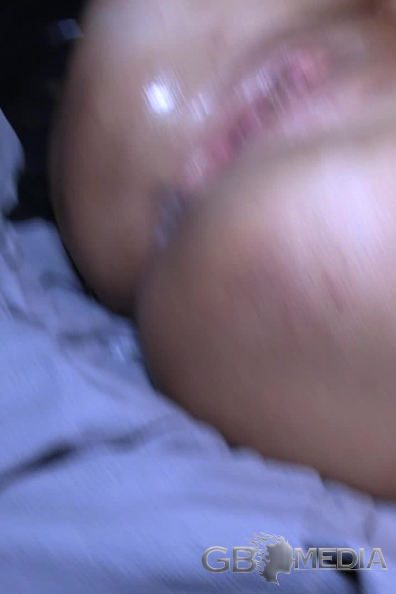 Ashley Cum Star - Teil 2 - Screenshot 1 of 4 - European
