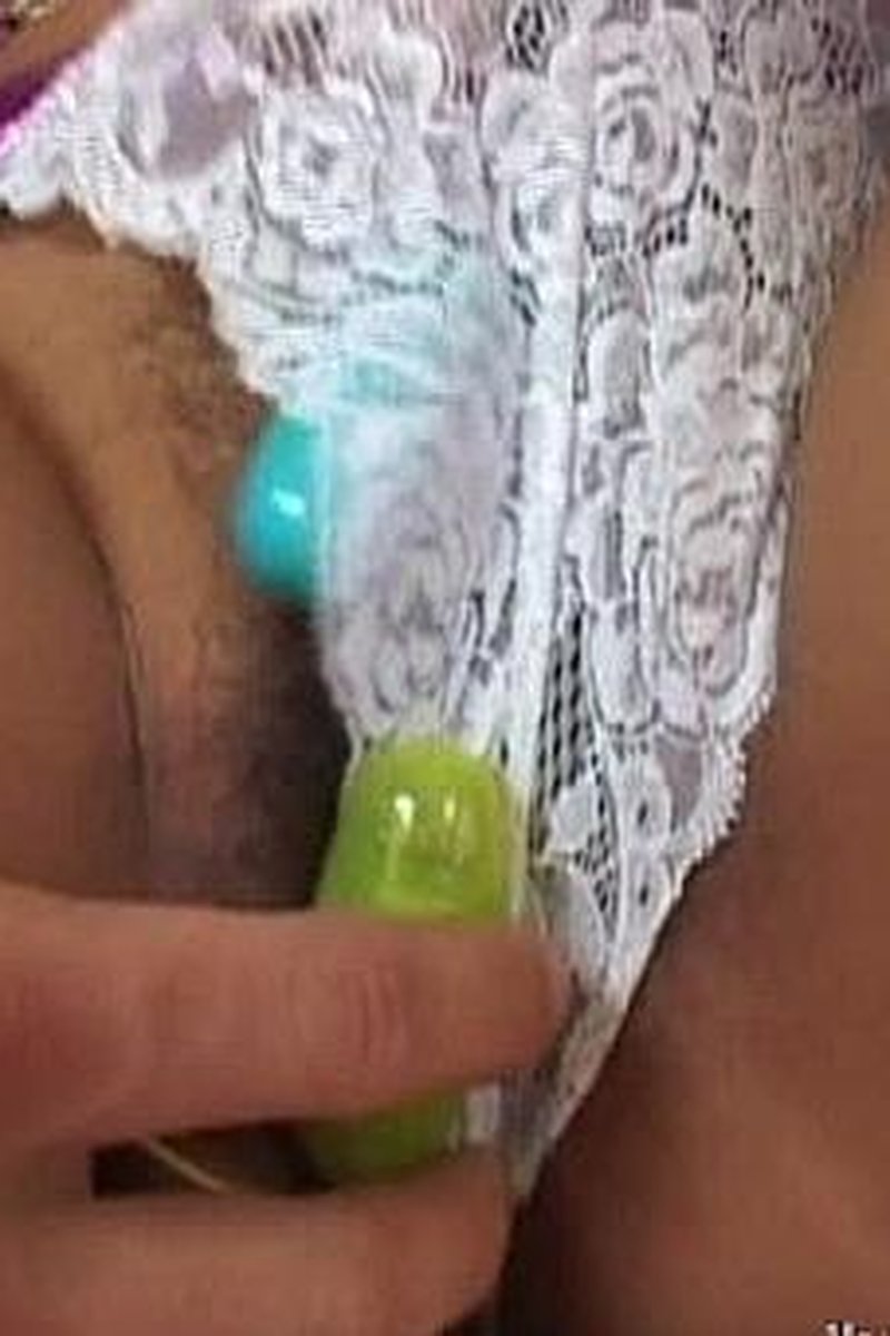 Pleasuring Two Cocks - Screenshot 1 of 4 - Amateur