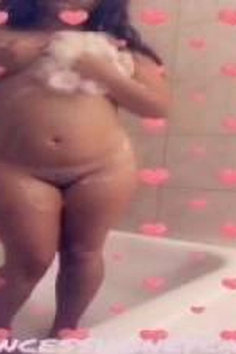 Soapy Shower & Showerhead Orgasm - Screenshot 1 of 4 - Masturbation