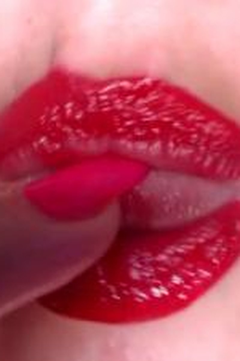 Uvula Moan - Screenshot 1 of 4 - Close Up