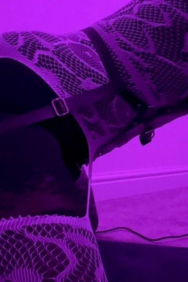 Fucking Machine Fun - Screenshot 1 of 4 - Anal