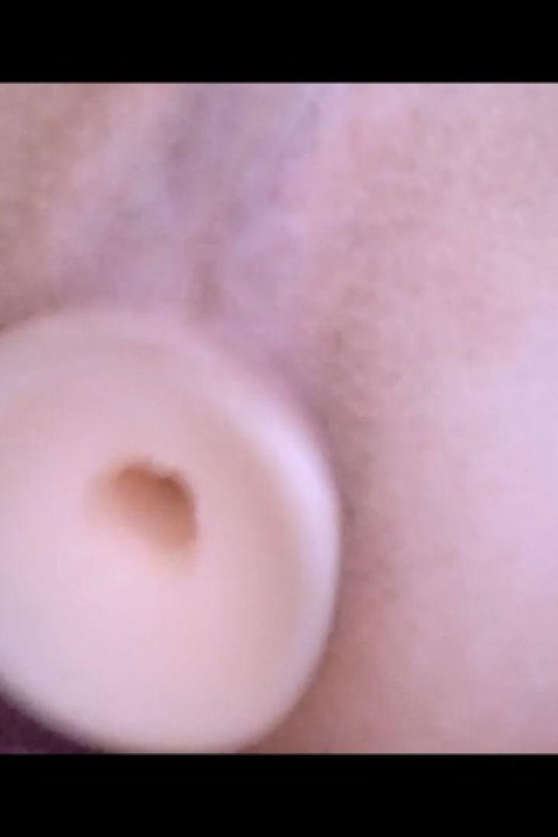 Gaping Hole - Screenshot 1 of 4 - Amateur