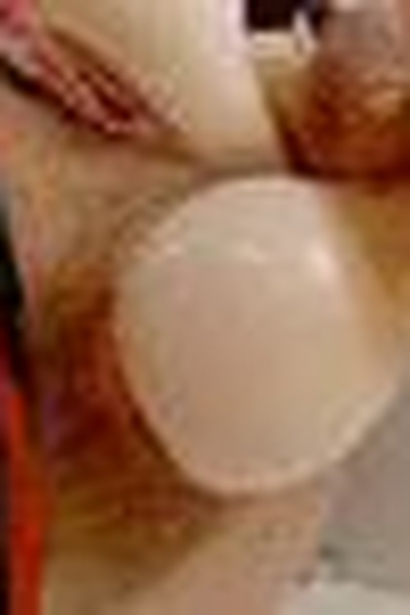 Huge Butt Plug Fuck 1 - Screenshot 1 of 4 - Butt Plug