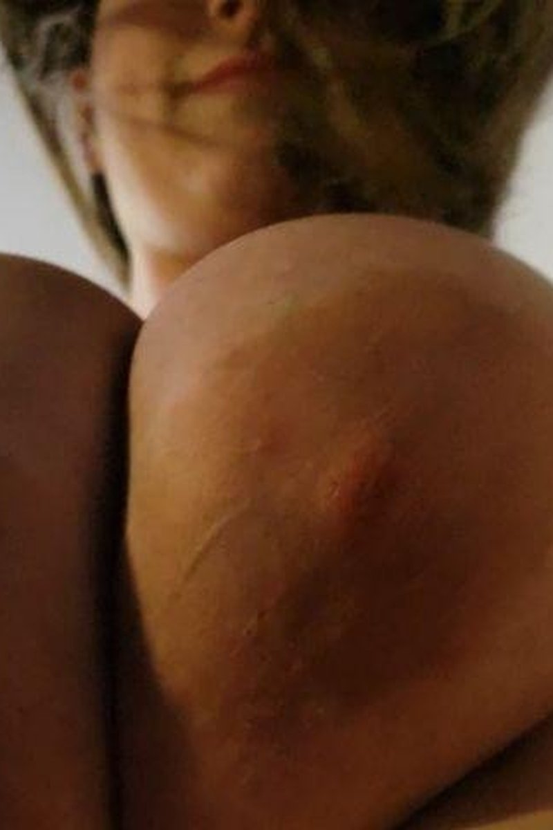 Closeup Titty Teasing - Screenshot 1 of 4 - Breast Play