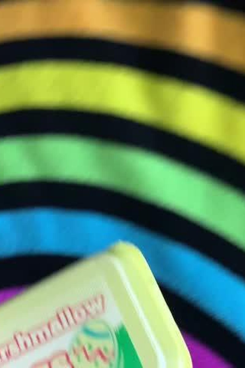 Bad Bunny - Screenshot 1 of 4 - Blowjob