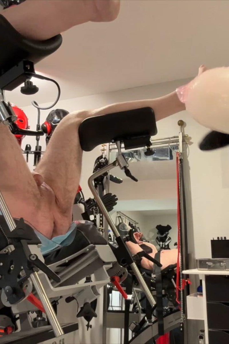Prostate Milking - Screenshot 1 of 4 - Anal
