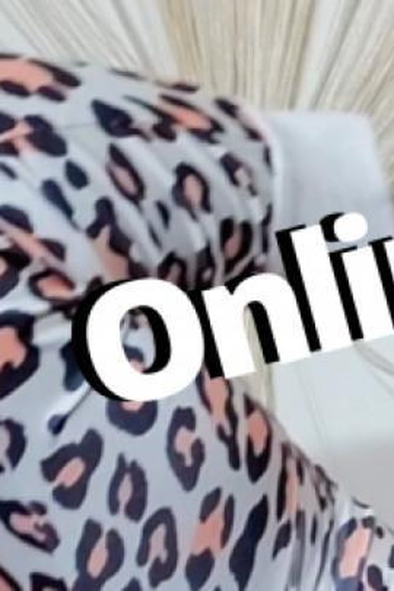 Online Class - Screenshot 1 of 4 - BBC
