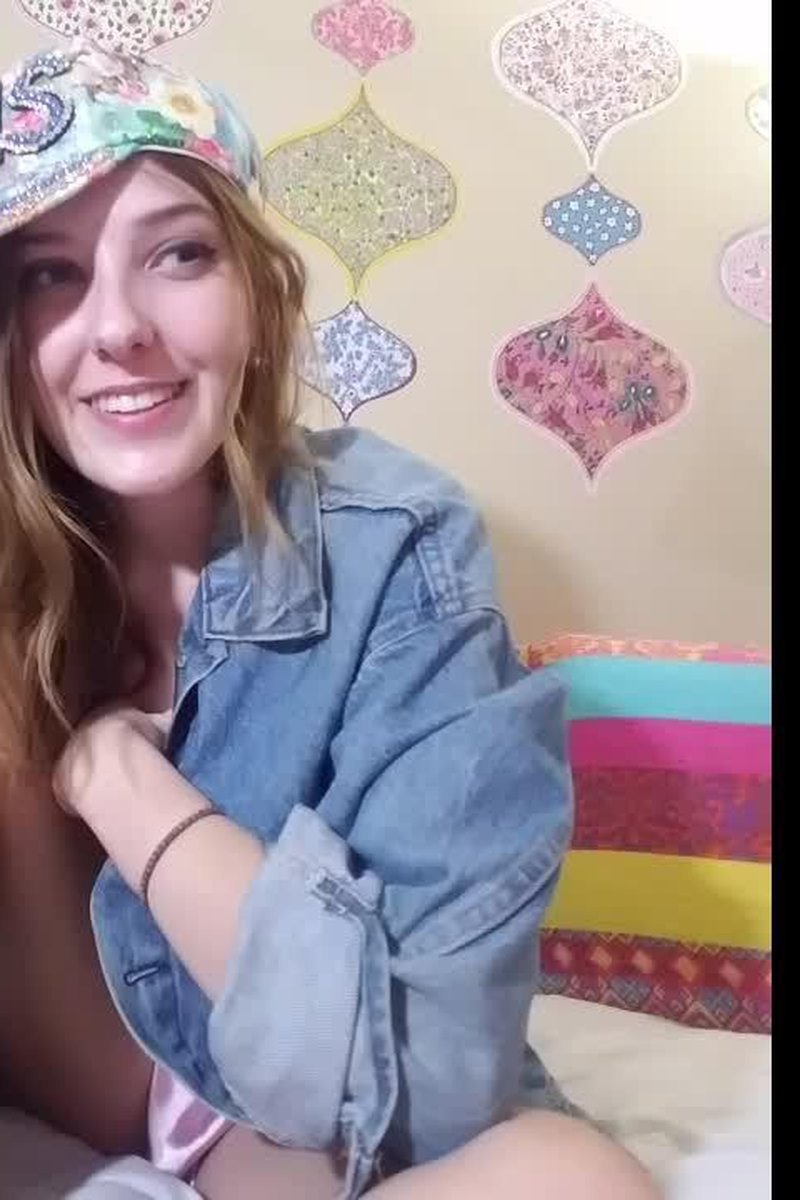 Mini Interview/Real Talk - Screenshot 1 of 4 - Behind The Scenes