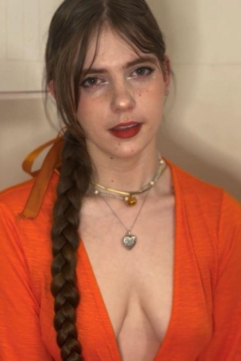 Trigger Word: Please - Screenshot 1 of 4 - Beautiful Agony