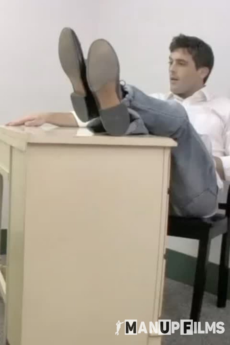 Traffic School Gets Weird - Screenshot 1 of 4 - Boots