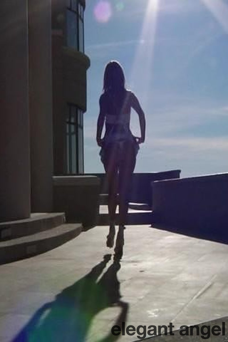 Prepare Your Anus - Screenshot 1 of 4 - Laura Crystal