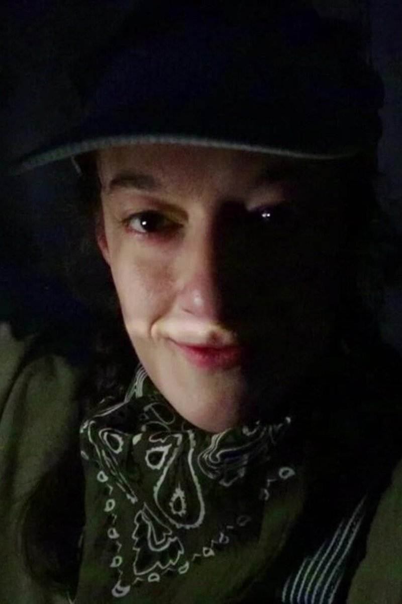 Train Watcher - Screenshot 1 of 4 - Costume