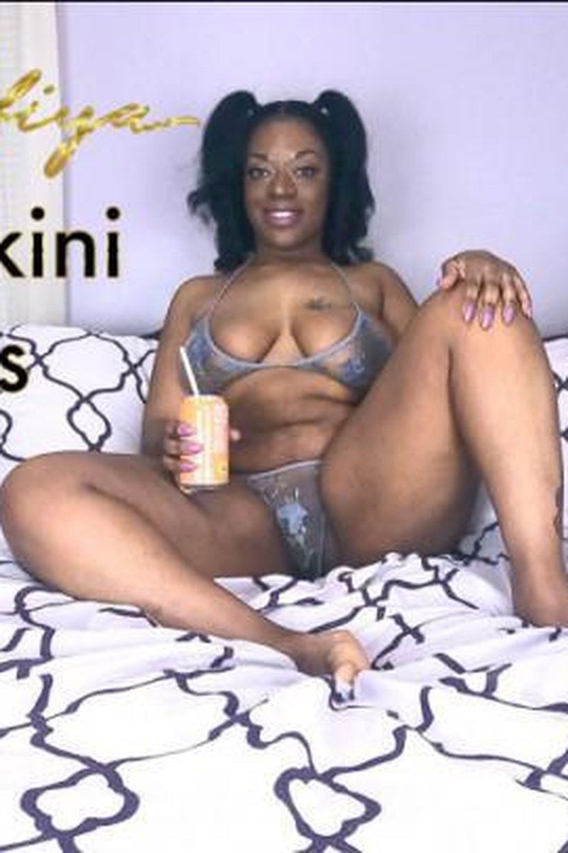 Tiny Bikini Burps - Screenshot 1 of 4 - Big Tits