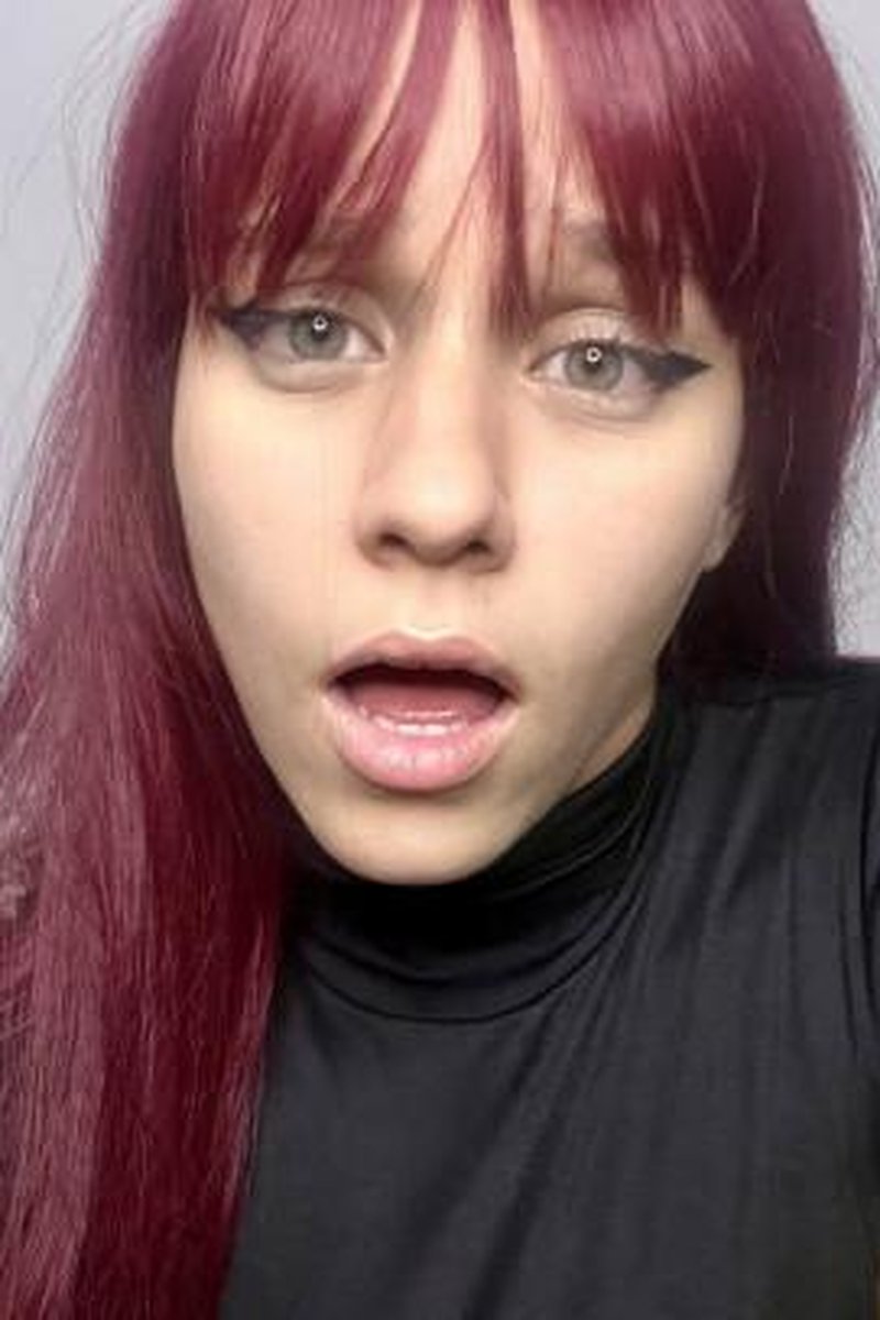 Orgasm Face Close-Up - Screenshot 1 of 4 - Beautiful Agony