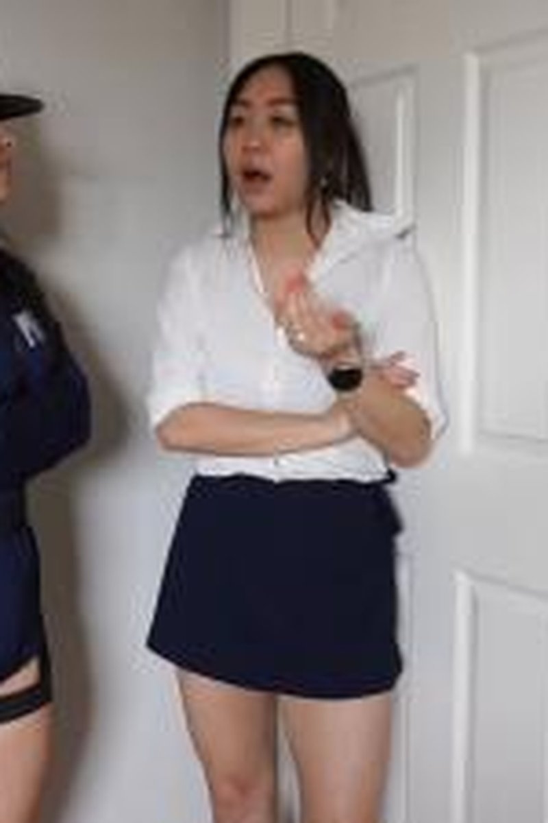 Bad Cops - Screenshot 1 of 4 - Asian