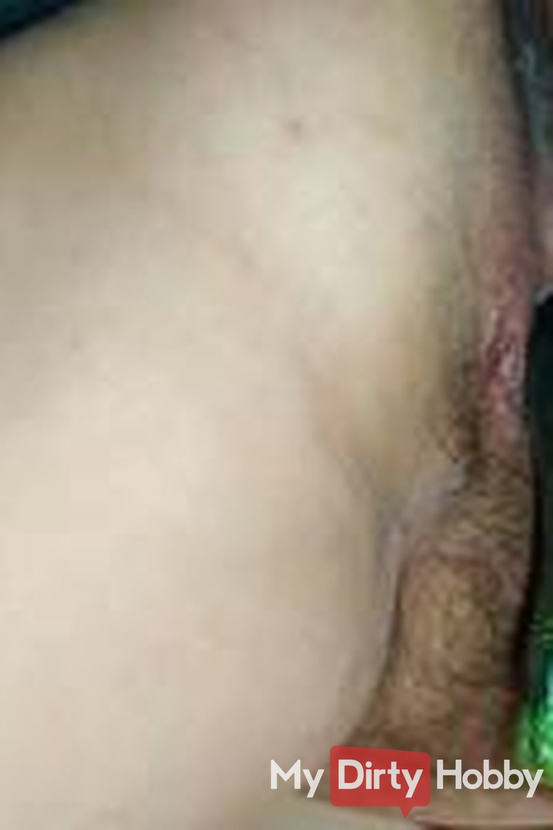 Wanked Until Orgasm - Screenshot 1 of 4 - Schwarzegraefin216