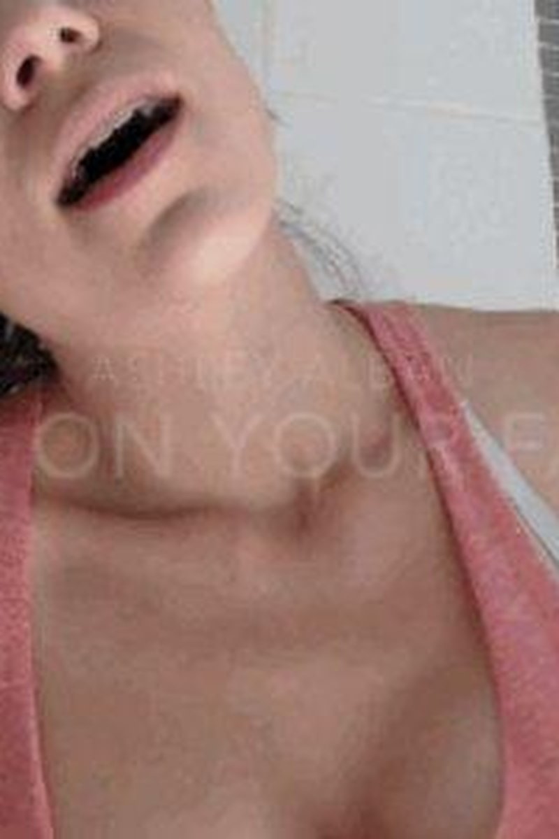 Pee On Your Face - Screenshot 1 of 4 - Ashley Alban