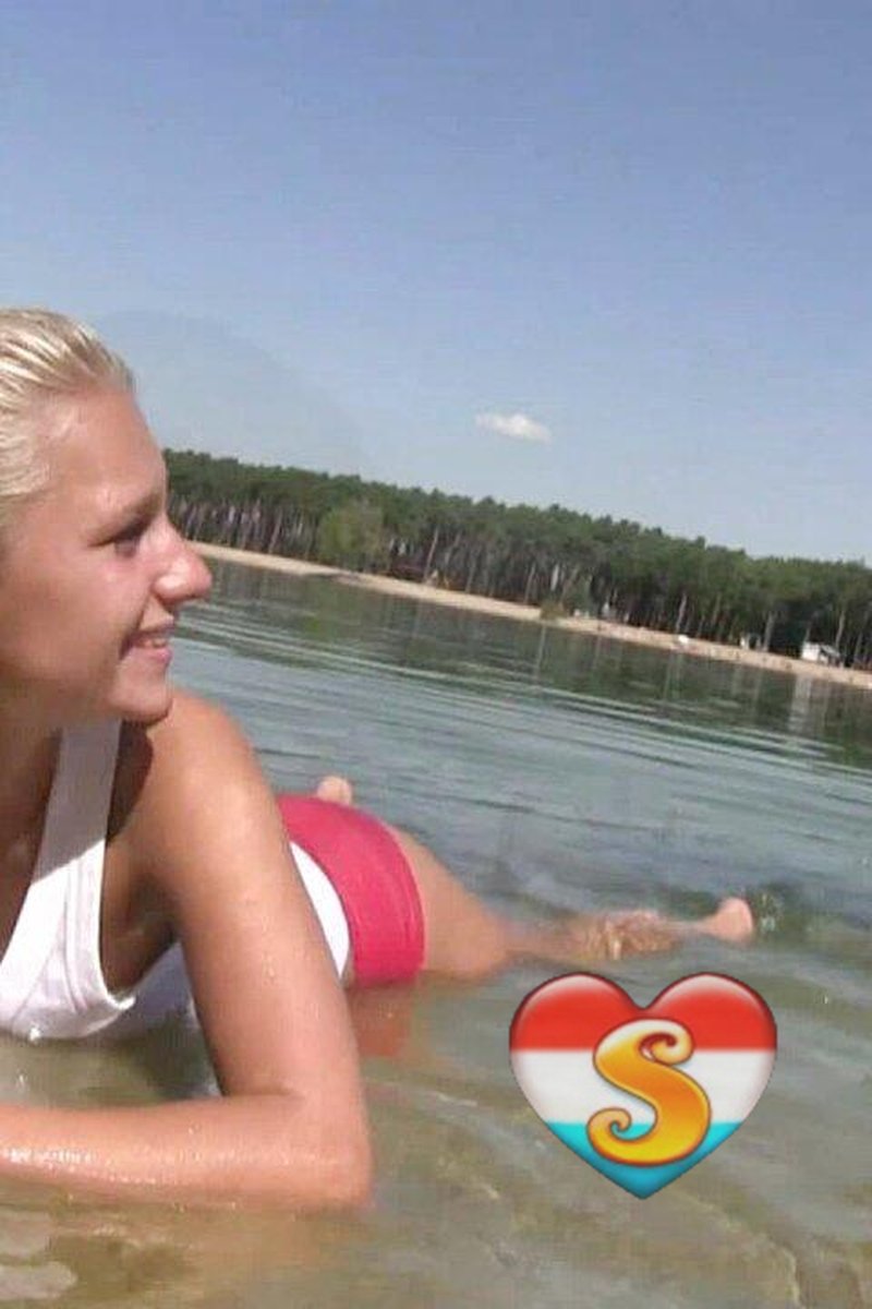 Public Lesbo Whore Timea Bela and Sara - Screenshot 1 of 4 - Blond Hair