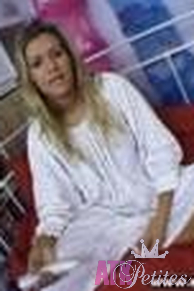 Mindy - Masturbation - Screenshot 1 of 4 - Mindy Min007