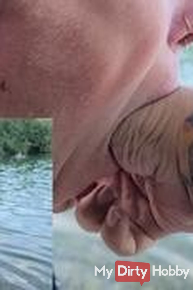 Straw & Finger Deep - Screenshot 1 of 4 - Ladyisabell666
